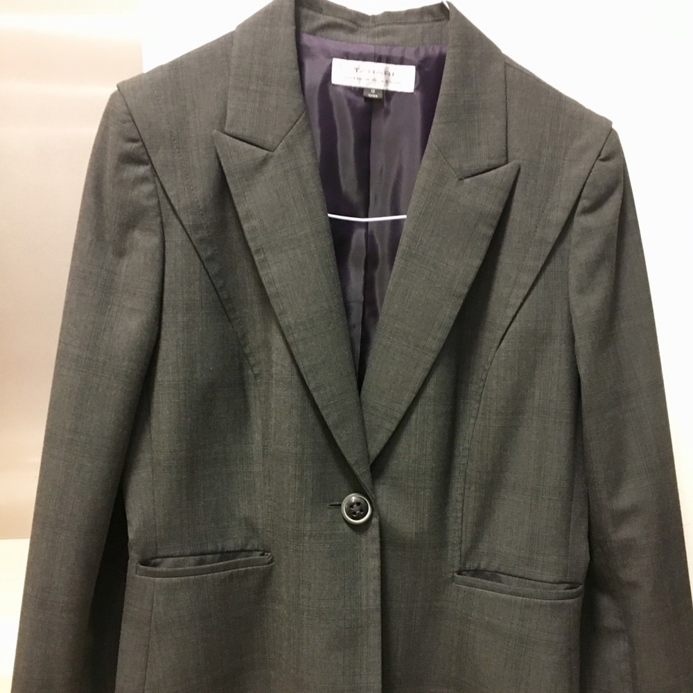 Tahari Arthur S Levine gray blazer sz 12